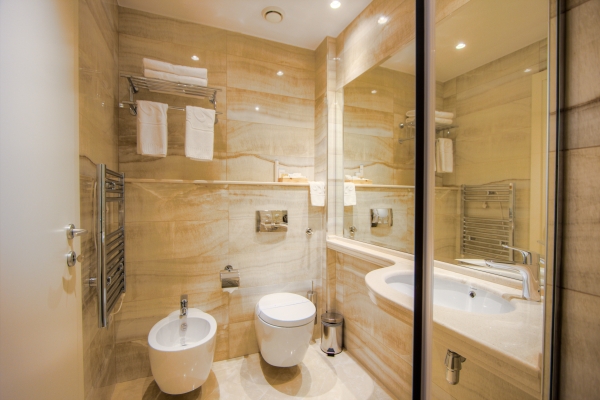 Lot Boutique Hotel (Tirana)